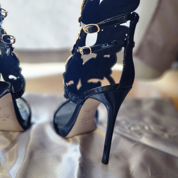 New 2.0 Cruel Summer Giuseppe Zanotti never worn - Picture 2 of 5